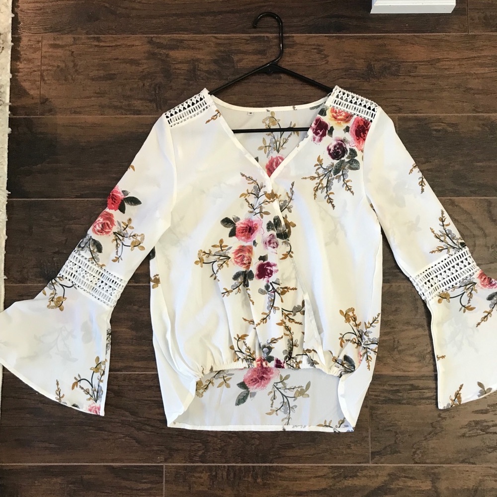 Cream floral cropped blouse
